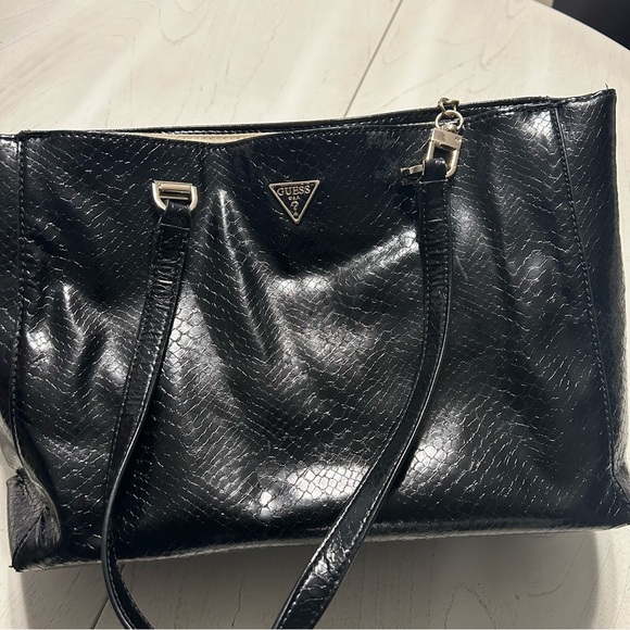 Guess Black Bag - Picture 2 of 16
